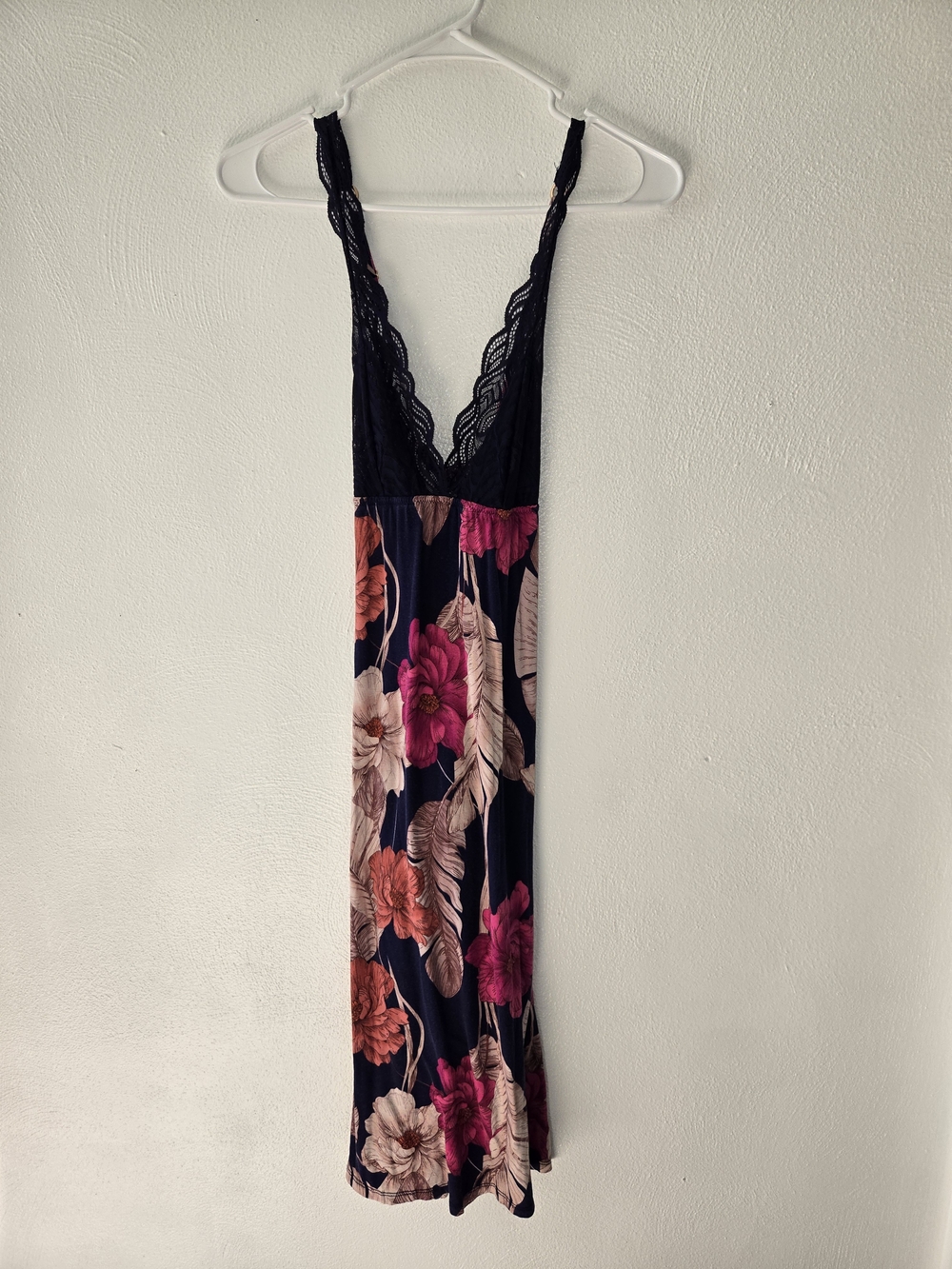 Sofia Intimates by Sofia Vergara floral print chemise